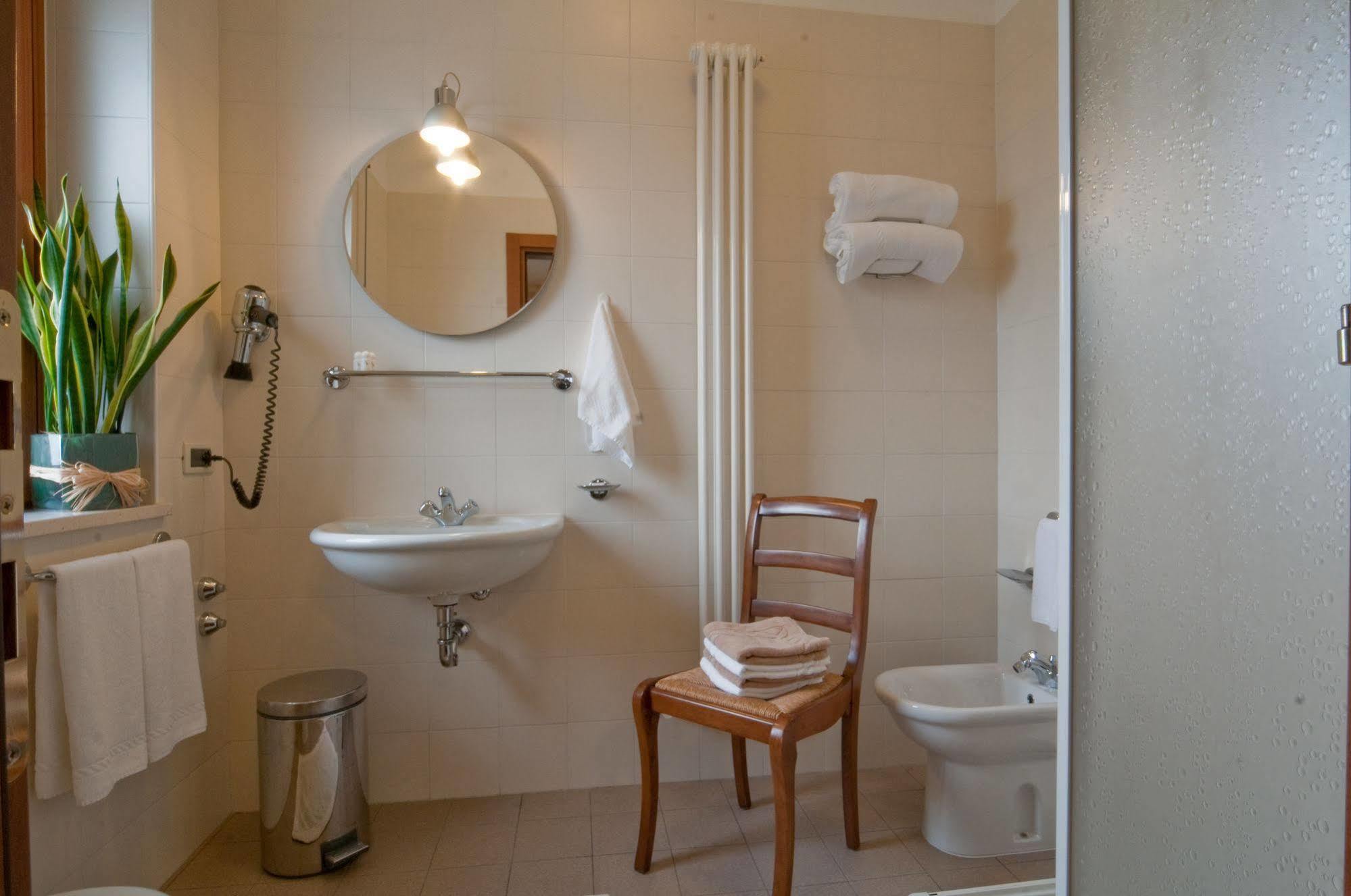 Albergo Ristorante Belvedere Thiene Buitenkant foto