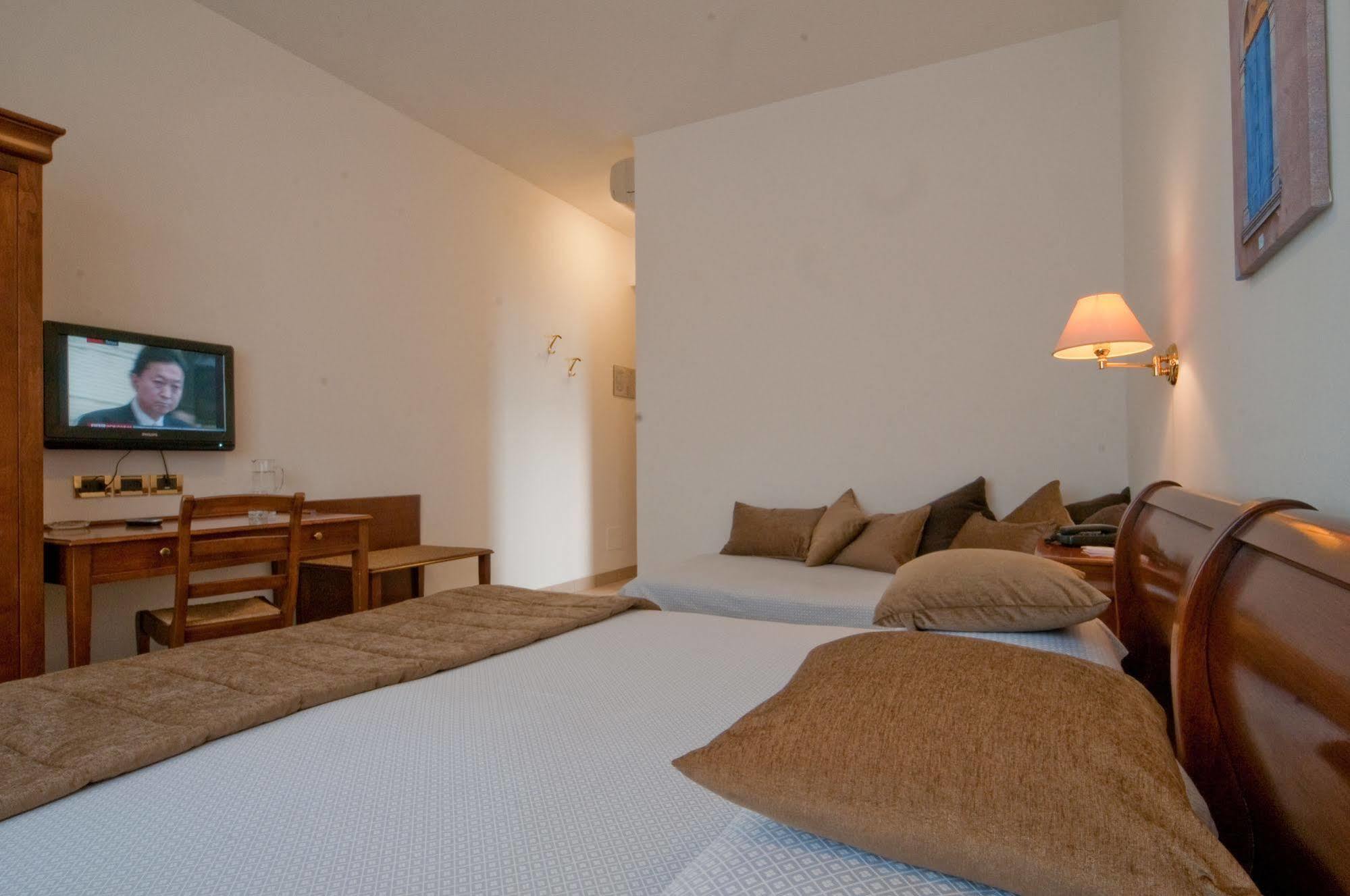 Albergo Ristorante Belvedere Thiene Buitenkant foto
